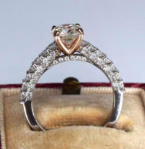 Bague 55 Bague en or blanc 18 ct avec diamants taille brillant 58 Facettes