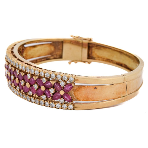 Bracelet Bracelet vintage en or jaune 18 ct, rubis et diamants 58 Facettes BR26 '(05259)