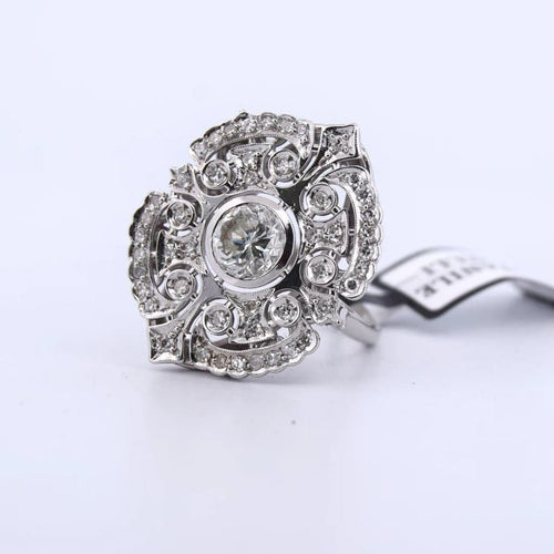 Bague 62 Bague Art déco en or blanc 18 carats et diamants 58 Facettes
