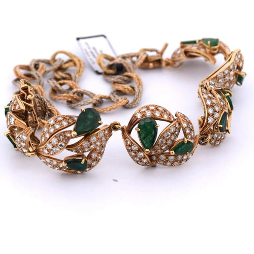 Boucles d'oreilles Ensemble collier et boucles d’oreilles émeraudes et diamants 58 Facettes CL31