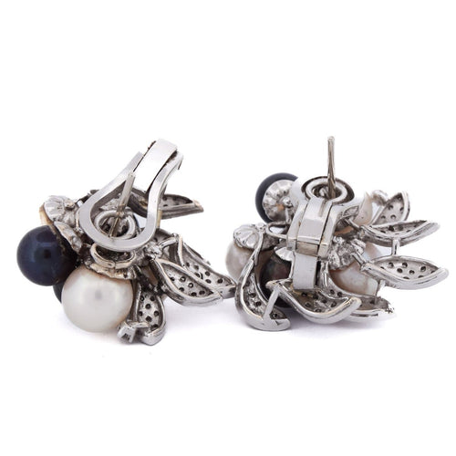 Boucles d'oreilles Boucles d'oreilles vintage - Motif floral en or blanc 18 carats avec perles et diamants 58 Facettes OR26 (00229)