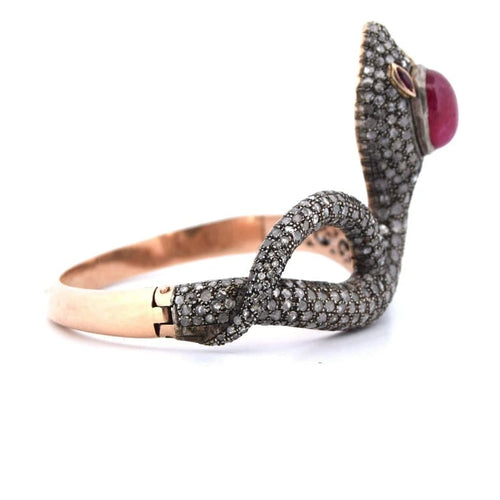 Bracelet Bracelet en or 14 carats et argent avec rubis et diamants 58 Facettes BR37