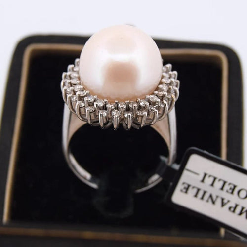 Bague 60 Bague en or 18 carats avec perle de culture et diamants 58 Facettes