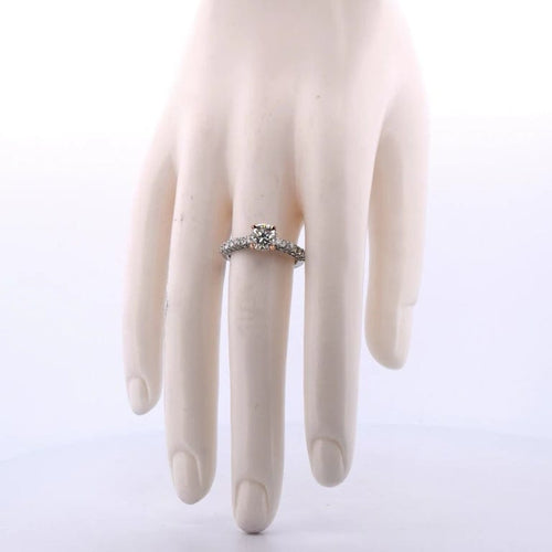 Bague 55 Bague en or blanc 18 carats avec diamants 58 Facettes