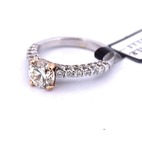 Bague 55 Bague en or blanc 18 carats avec diamants 58 Facettes
