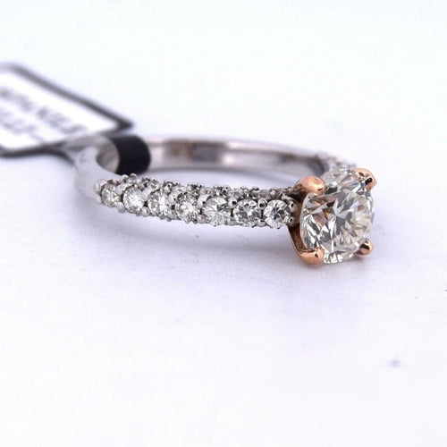 Bague 55 Bague en or blanc 18 carats avec diamants 58 Facettes