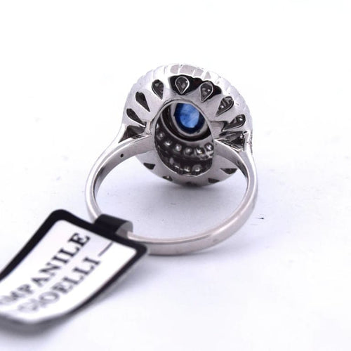 Bague 56 Bague en or blanc 18 carats avec saphir cabochon et diamants 58 Facettes