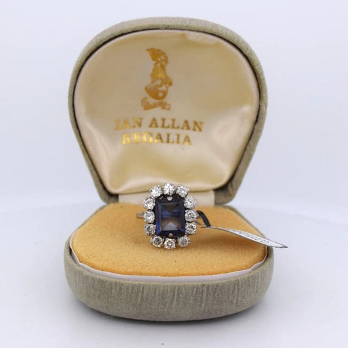 Bague 49 Art déco - Bague en or blanc 18 carats avec saphir et diamants 58 Facettes