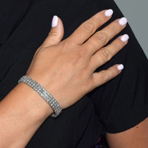 Bracelet Bracelet en or blanc 18 carats avec diamants 58 Facettes BR44 (00869)
