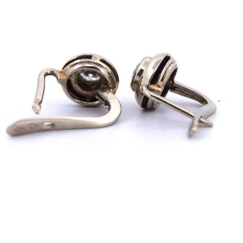 Boucles d'oreilles Boucles d'oreilles anciennes en diamants - Or blanc 58 Facettes