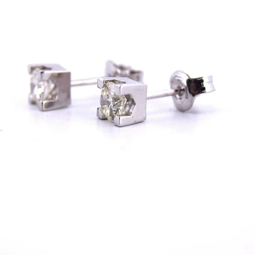 Boucles d'oreilles Boucles d'oreilles en or blanc 18 kt avec diamants 58 Facettes