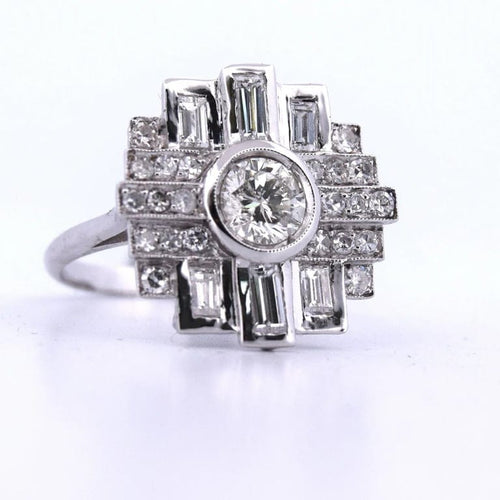 Bague 54 Bague Art déco en or blanc 18 kt avec diamants 58 Facettes AN388