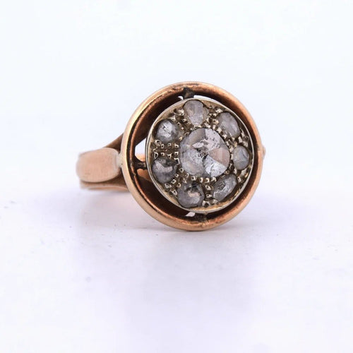 Bague ancienne en or rose avec diamants