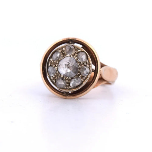 Bague 54 Bague ancienne en or rose avec diamants 58 Facettes