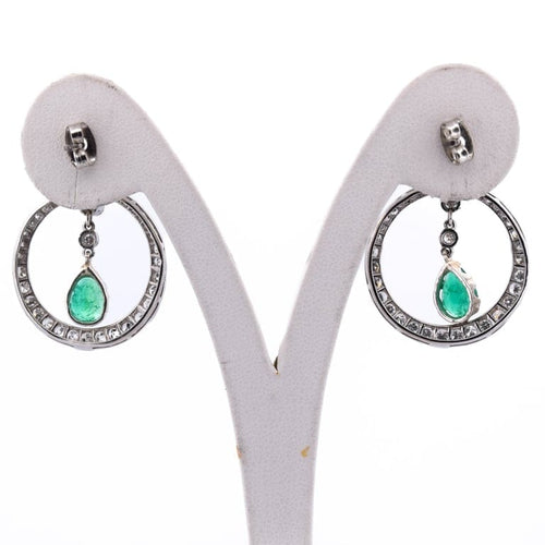 Boucles d'oreilles Boucles d'oreilles vintage en platine avec émeraudes et diamants 58 Facettes