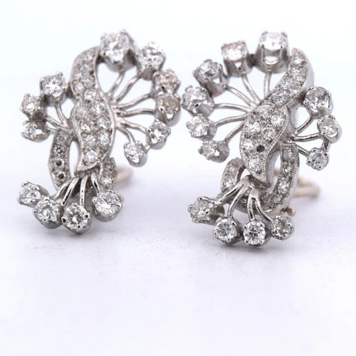 Boucles d'oreilles Boucles d'oreilles en platine avec fermoirs en or jaune et diamants 58 Facettes