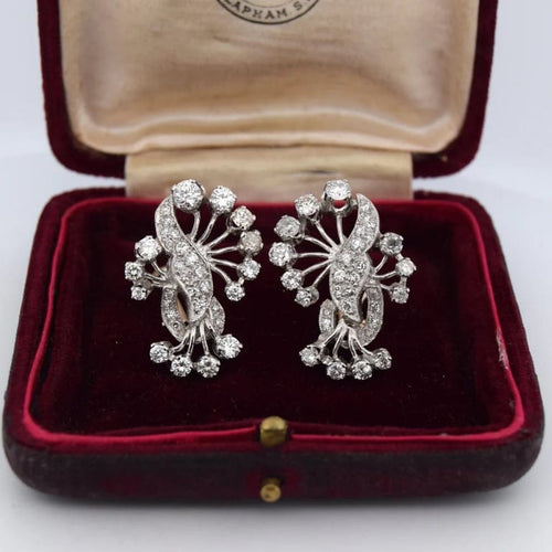 Boucles d'oreilles Boucles d'oreilles en platine avec fermoirs en or jaune et diamants 58 Facettes