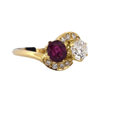 Bague 55 Bague vintage en or jaune 18 carats avec rubis et diamants 58 Facettes