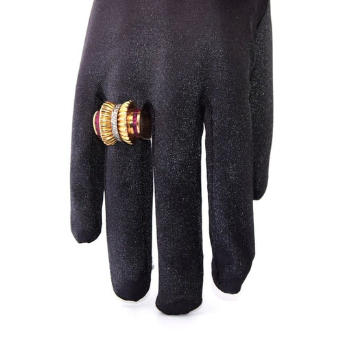 Bague 53 Bague vintage en or jaune 18 ct avec rubis carrés et diamants 58 Facettes