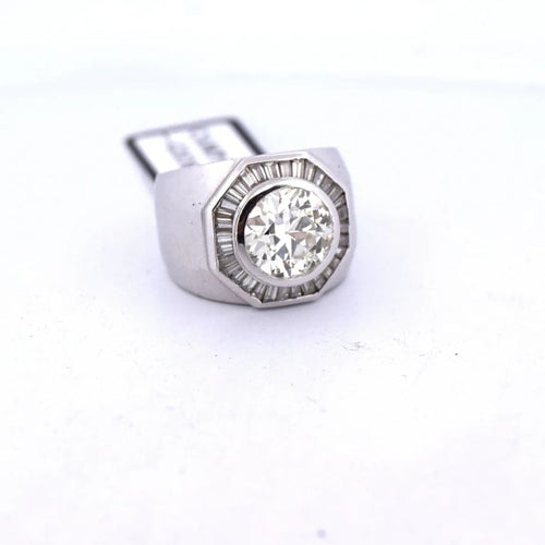 Bague 44 Bague vintage en or blanc 18 carats avec diamants 58 Facettes