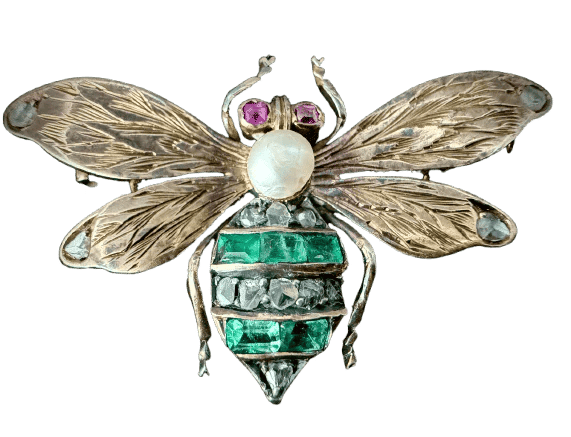 Broche Broche abeille XIXe en argent sur or jaune 18 carats, diamants 58 Facettes