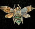 Broche Broche abeille XIXe en argent sur or jaune 18 carats, diamants 58 Facettes