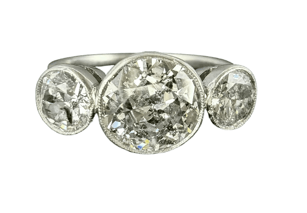 Bague 59 Bague Art nouveau sertie de diamants taille ancienne en or blanc 18 carats 58 Facettes