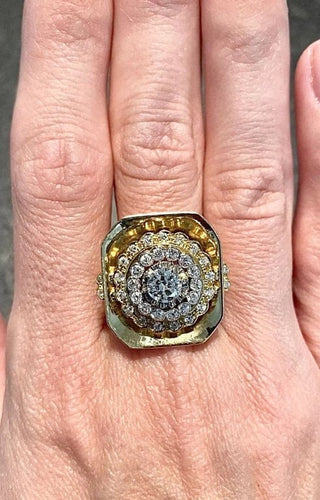 Bague 59 Bague ancienne en or blanc et jaune 18k sertie de diamants 58 Facettes