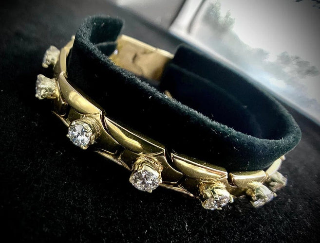 Bracelet Bracelet Tank en or jaune 18 carats et diamants 4,40 ct 58 Facettes