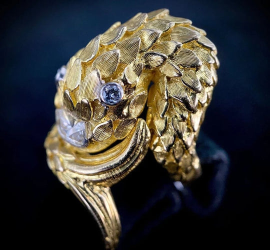 Bague 53 Bague crocodile en or jaune 18 carats avec diamants 58 Facettes