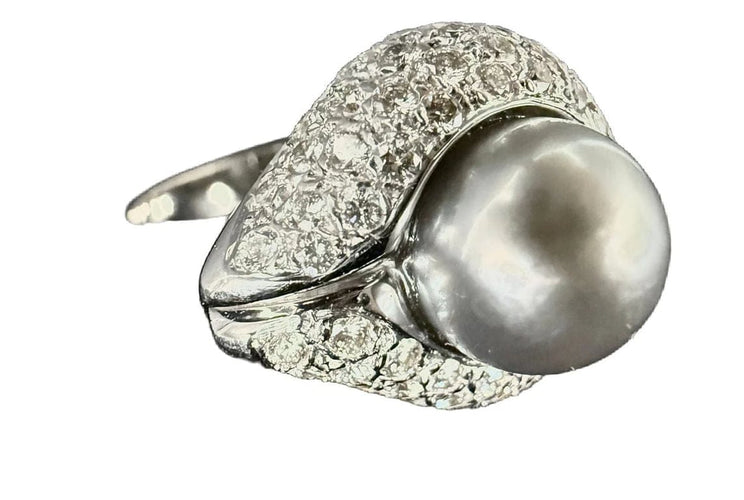 Bague 53.5 Bague en or blanc 18 carats sertie d’une perle grise et de diamants 58 Facettes