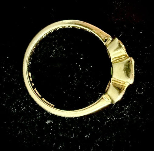 Bague 54 Bague en or jaune 18 carats avec émeraude et diamants 58 Facettes