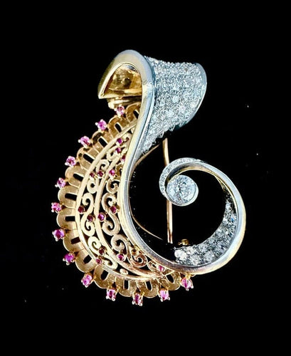 Broche Broche note de musique en or jaune et blanc avec diamants et rubis 58 Facettes