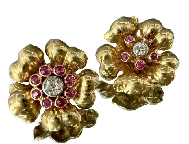 Boucles d'oreilles Boucles d’oreilles anciennes en or jaune 18 carats, diamants et rubis 58 Facettes