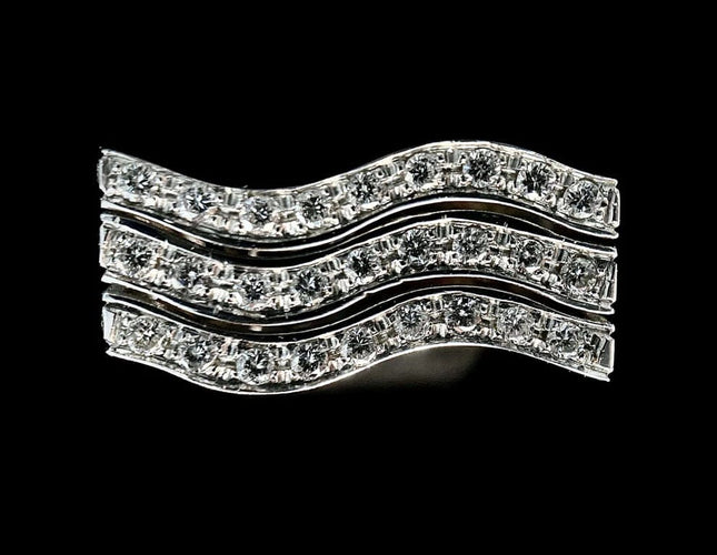 Bague 55 Bague en or blanc 18 carats sertie de 57 diamants taille brillant 58 Facettes