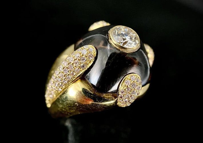 Bague 53.5 Bague en or jaune 18 carats améthyste cabochon et diamants 58 Facettes