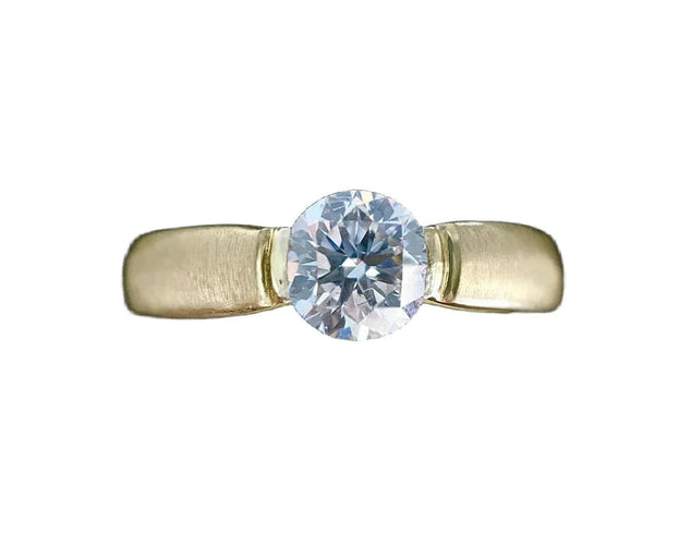 Bague 59.5 Bague solitaire en or jaune 18 carats sertie d’un diamant 0,84 ct 58 Facettes