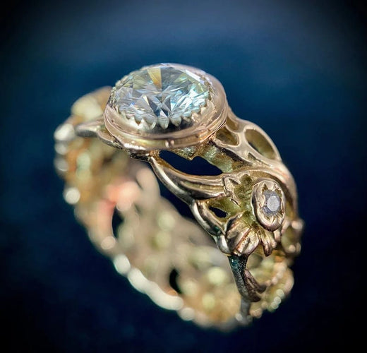 Bague 57.8 Bague en or jaune et rose 14 carats sertie de diamants 58 Facettes