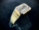 Bague 55.5 Bague en or jaune et blanc 18 carats, diamant trapèze 1,50 carat 58 Facettes