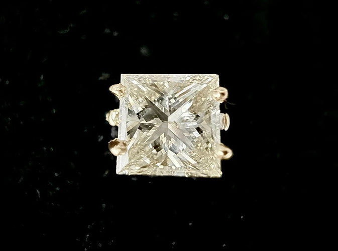 Bague 49 Bague solitaire en or jaune 18 carats avec diamants 58 Facettes