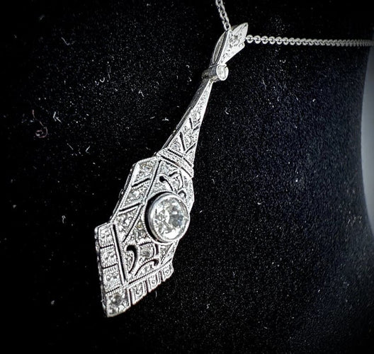 Pendentif Pendentif Art déco en or blanc 14 carats et diamants 58 Facettes