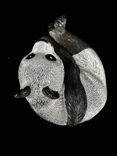 Broche Gallopin - Broche panda en or blanc 18 carats et ébène 58 Facettes