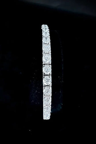 Bracelet Bracelet rivière en or blanc 18 carats et diamants 7,50 ct 58 Facettes