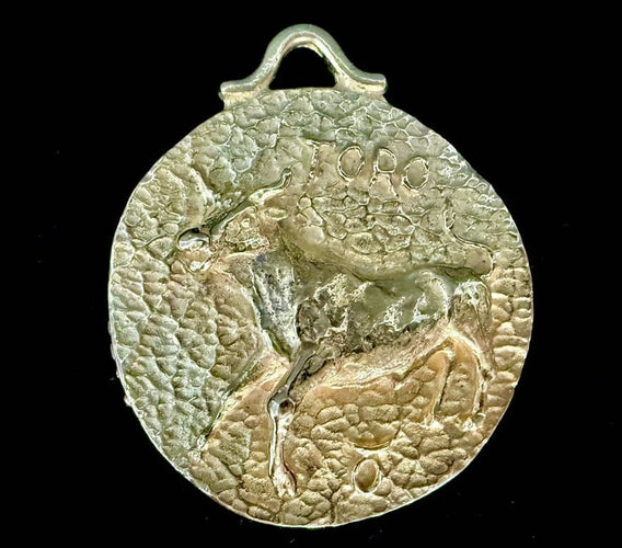Pendentif Pendentif taureau arrondi en or jaune 18 carats 58 Facettes