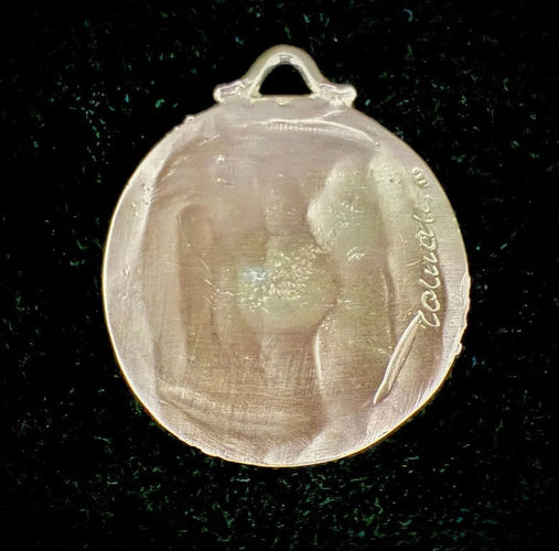 Pendentif Pendentif taureau arrondi en or jaune 18 carats 58 Facettes