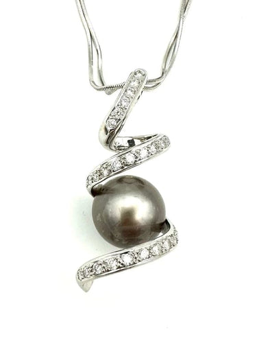 Collier Hagopian - Collier en or blanc 18K avec diamants et perle de Tahiti 13 mm 58 Facettes
