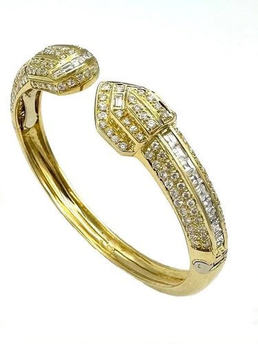 Bracelet Bracelet jonc vintage en or jaune 18K et diamants 5,5 ct 58 Facettes