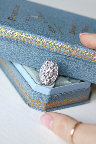 Bague 53 Bague Art Déco ovale en platine et or blanc, diamants 2,10 ct 58 Facettes