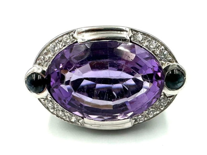 Bague 58 Bague en or blanc 18K avec améthyste, saphirs et diamants 58 Facettes
