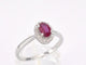 Bague 54 Bague entourage en or blanc 14 carats avec diamants et rubis 58 Facettes 2011